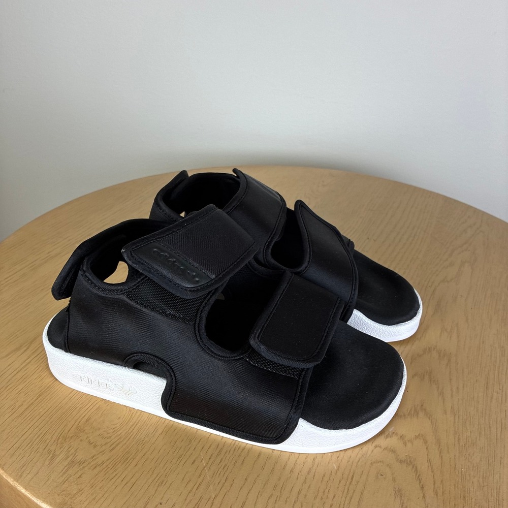 Adidas Kids Adilette 2.0 Black White Sporty Adjustable Strap Sandals Boys 4 Kids